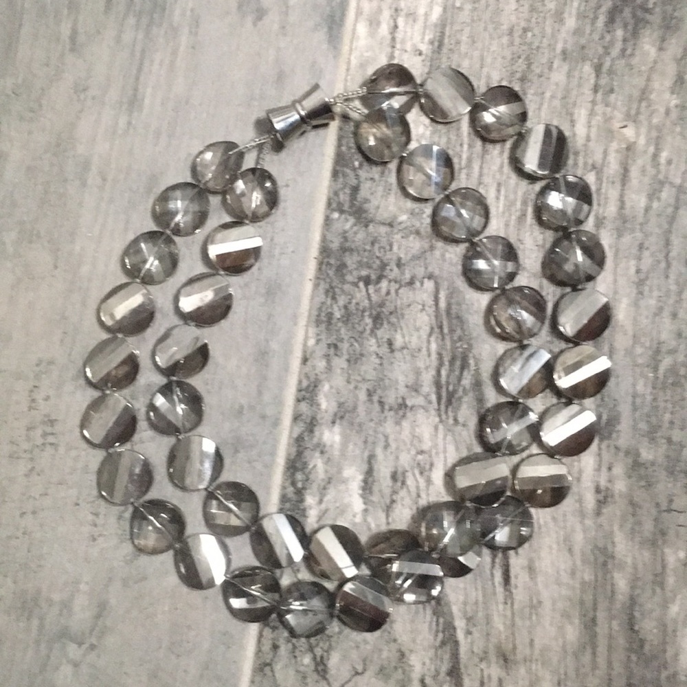 Crystal Necklace Smokey Grey
